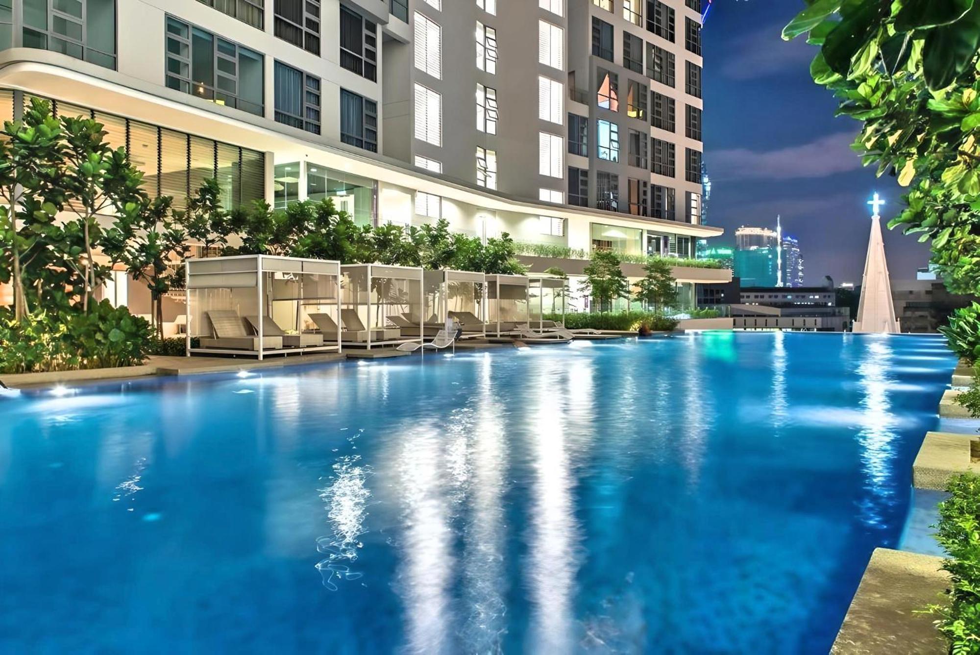 Apartment Robertson Residences